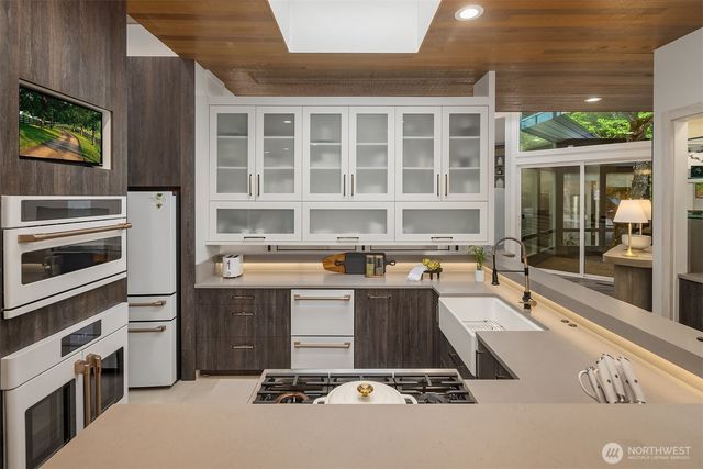 21214 143rd Avenue SE, Kent, WA 98042