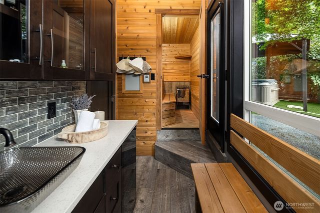 21214 143rd Avenue SE, Kent, WA 98042