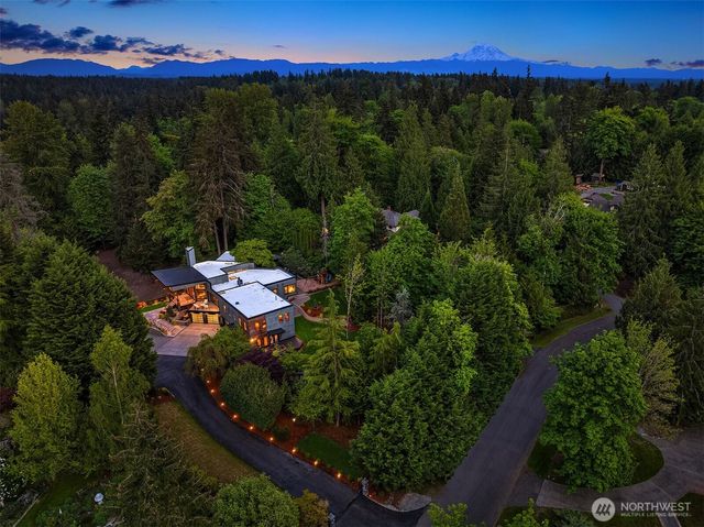 21214 143rd Avenue SE, Kent, WA 98042