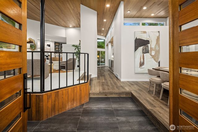 21214 143rd Avenue SE, Kent, WA 98042