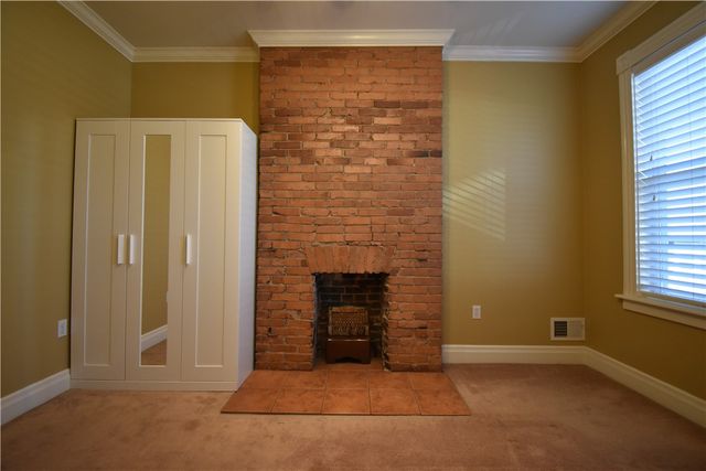 4214 Post St, Lawrenceville, PA 15201