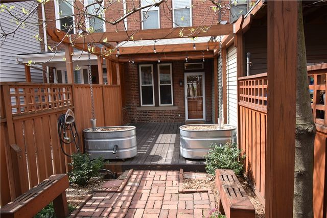 4214 Post St, Lawrenceville, PA 15201