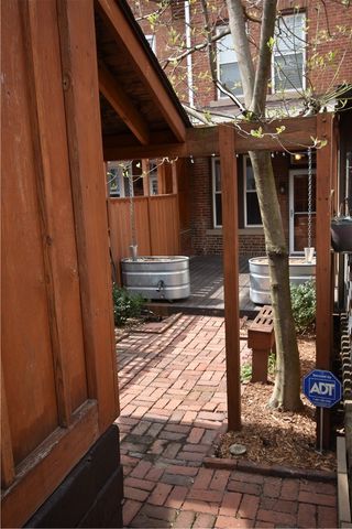4214 Post St, Lawrenceville, PA 15201