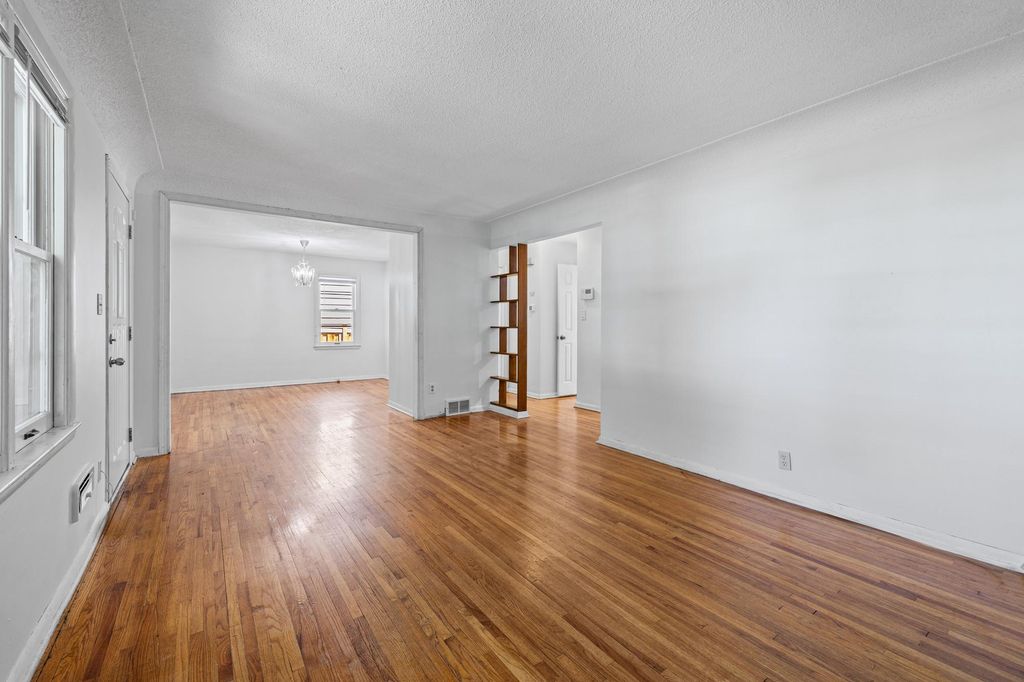 6717 Queen Avenue S, Richfield, MN 55423 — photo 2