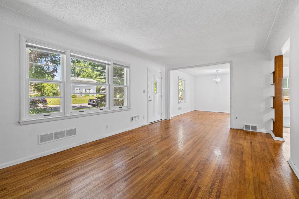 6717 Queen Avenue S, Richfield, MN 55423 — photo 3