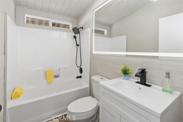 1456 E Philadelphia St Spc 145, Ontario, CA 91761