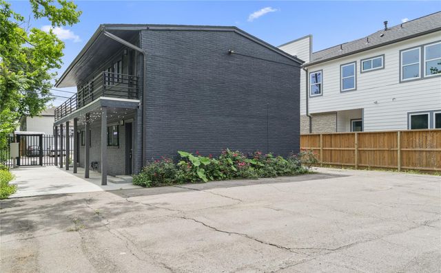 6810 Del Rio Street 4, Houston, TX 77021