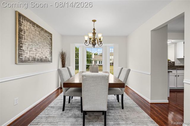 47197 Scarlet Drive, Novi, MI 48374