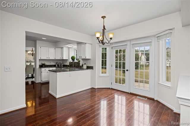 47197 Scarlet Drive, Novi, MI 48374
