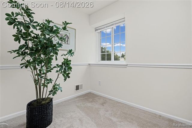 47197 Scarlet Drive, Novi, MI 48374