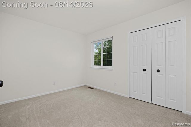 47197 Scarlet Drive, Novi, MI 48374