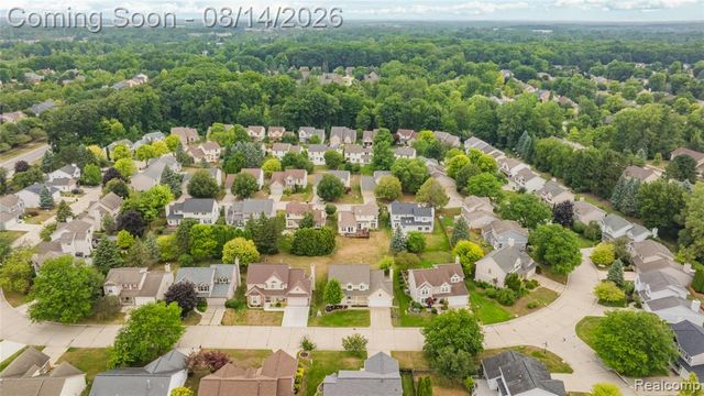 47197 Scarlet Drive, Novi, MI 48374