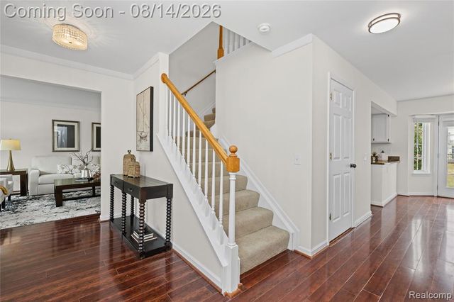 47197 Scarlet Drive, Novi, MI 48374