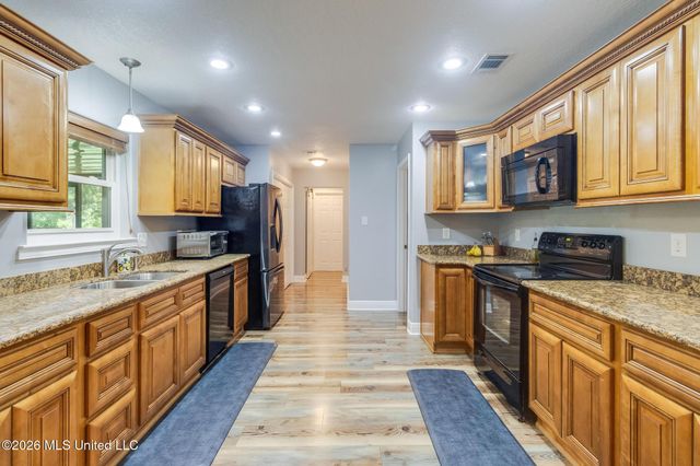 114 Campion Drive, Waveland, MS 39576