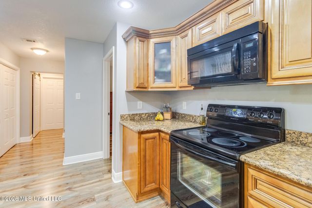 114 Campion Drive, Waveland, MS 39576