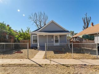 908 E 9th Street, Pueblo, CO 81001