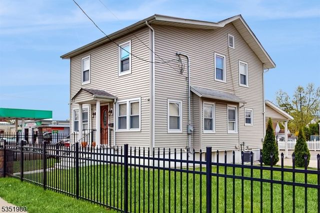 357 Haledon Ave, Haledon Boro, NJ 07508