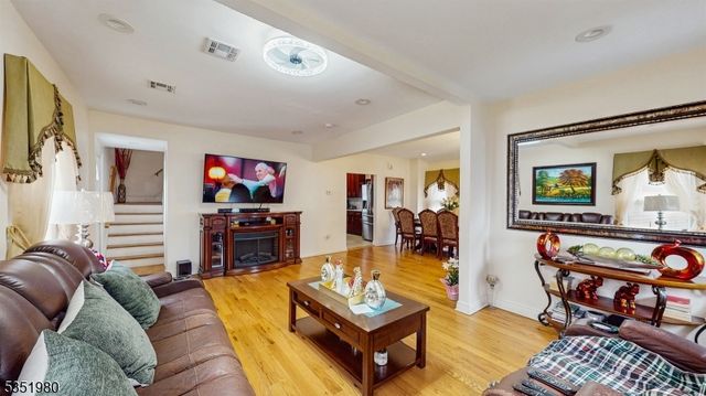 357 Haledon Ave, Haledon Boro, NJ 07508