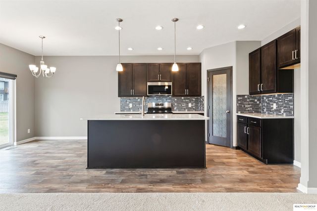 20507 Ventana Street, Gretna, NE 68028