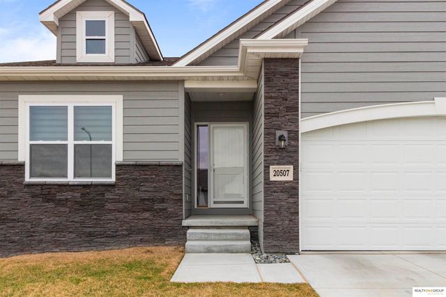 20507 Ventana Street, Gretna, NE 68028