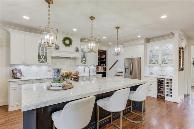 865 Allen Lake Lane, Suwanee, GA 30024