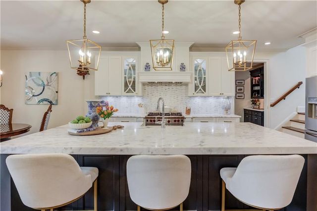 865 Allen Lake Lane, Suwanee, GA 30024