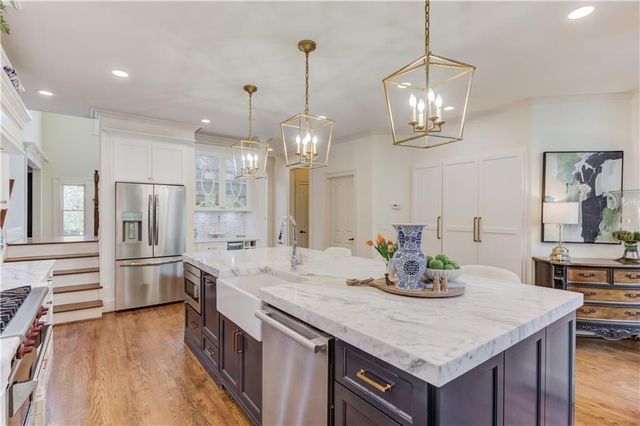 865 Allen Lake Lane, Suwanee, GA 30024