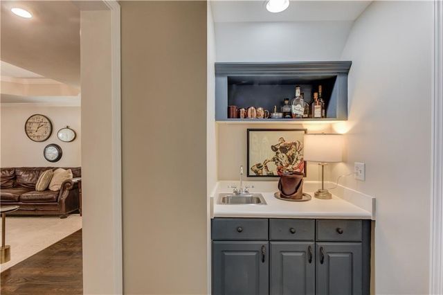 865 Allen Lake Lane, Suwanee, GA 30024