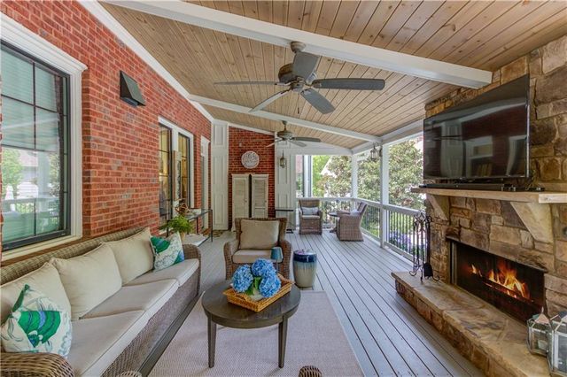 865 Allen Lake Lane, Suwanee, GA 30024
