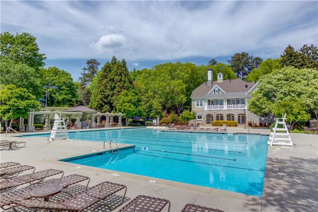 865 Allen Lake Lane, Suwanee, GA 30024
