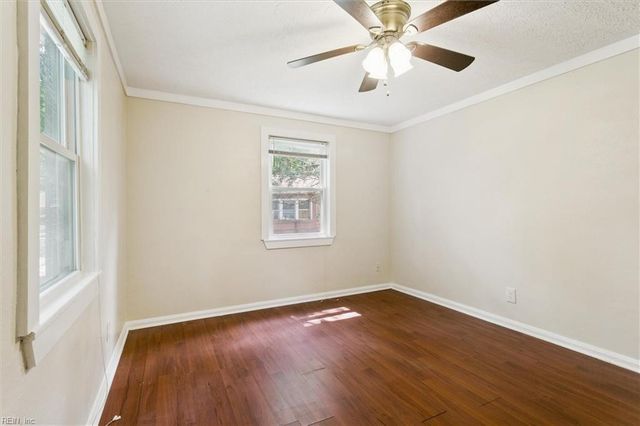 804 James DR, Newport News, VA 23605