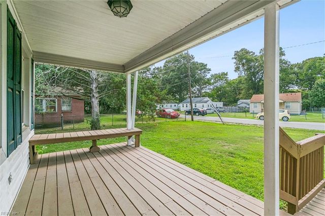 804 James DR, Newport News, VA 23605