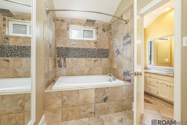 1839 Applewood Rd, Baton Rouge, LA 70808