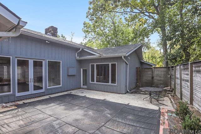 1839 Applewood Rd, Baton Rouge, LA 70808