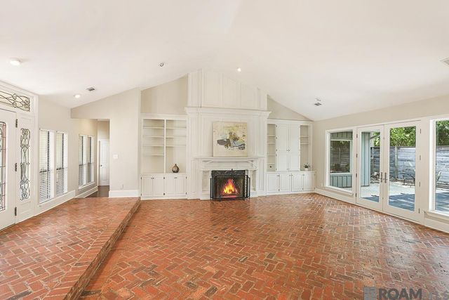 1839 Applewood Rd, Baton Rouge, LA 70808