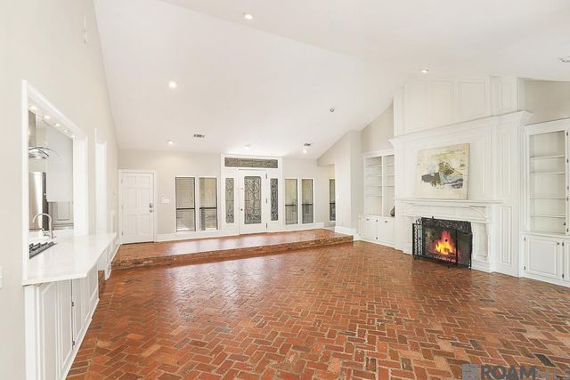 1839 Applewood Rd, Baton Rouge, LA 70808