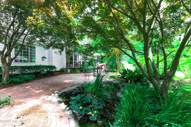 218 N Duplin Street, Wallace, NC 28466