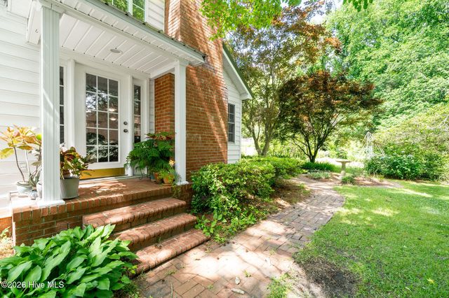 218 N Duplin Street, Wallace, NC 28466