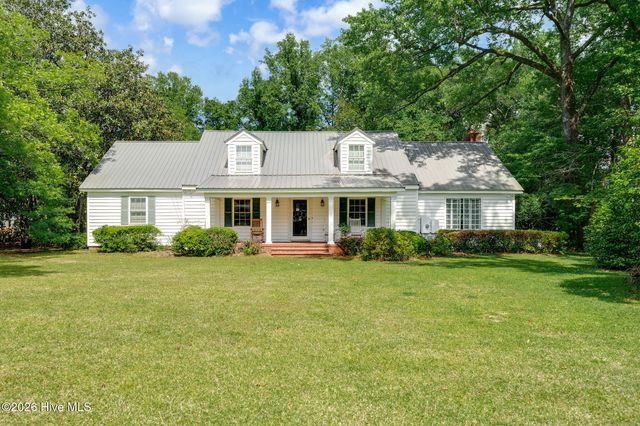 218 N Duplin Street, Wallace, NC 28466