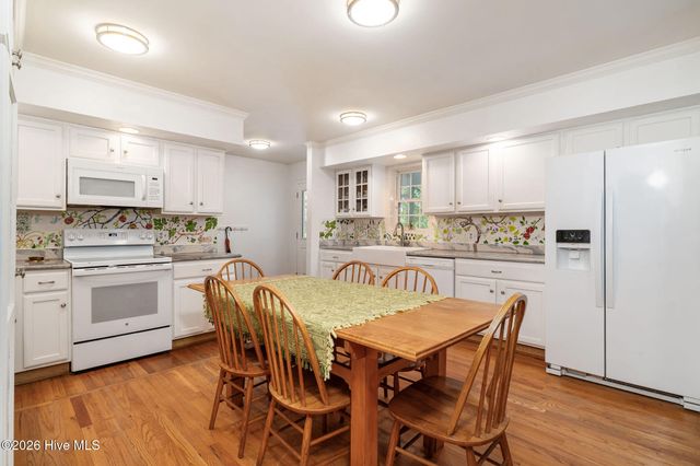 218 N Duplin Street, Wallace, NC 28466