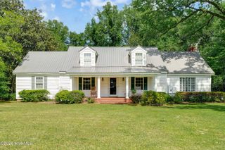 218 N Duplin Street, Wallace, NC 28466