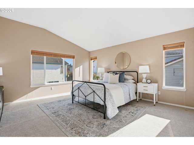 15971 Nw TRAKEHNER Way, Portland, OR 97229