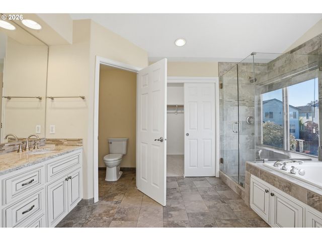 15971 Nw TRAKEHNER Way, Portland, OR 97229