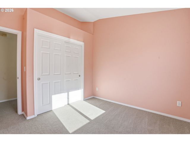 15971 Nw TRAKEHNER Way, Portland, OR 97229