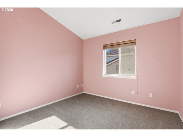 15971 Nw TRAKEHNER Way, Portland, OR 97229