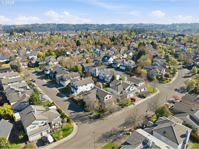 15971 Nw TRAKEHNER Way, Portland, OR 97229