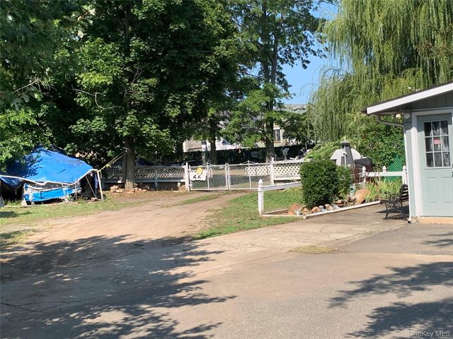 102-27 163, Howard Beach, NY 11414