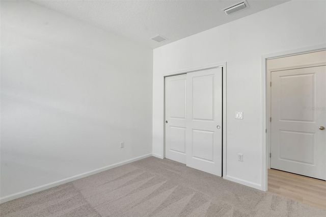 300 MEREDITH BOULEVARD, Winter Haven, FL 33881