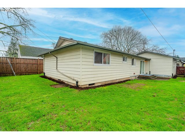 6414 Ne CLEVELAND Ave, Portland, OR 97211