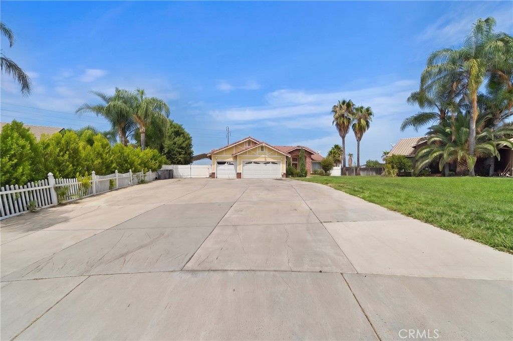 22899 Lava, Nuevo, CA 92567 — photo 4